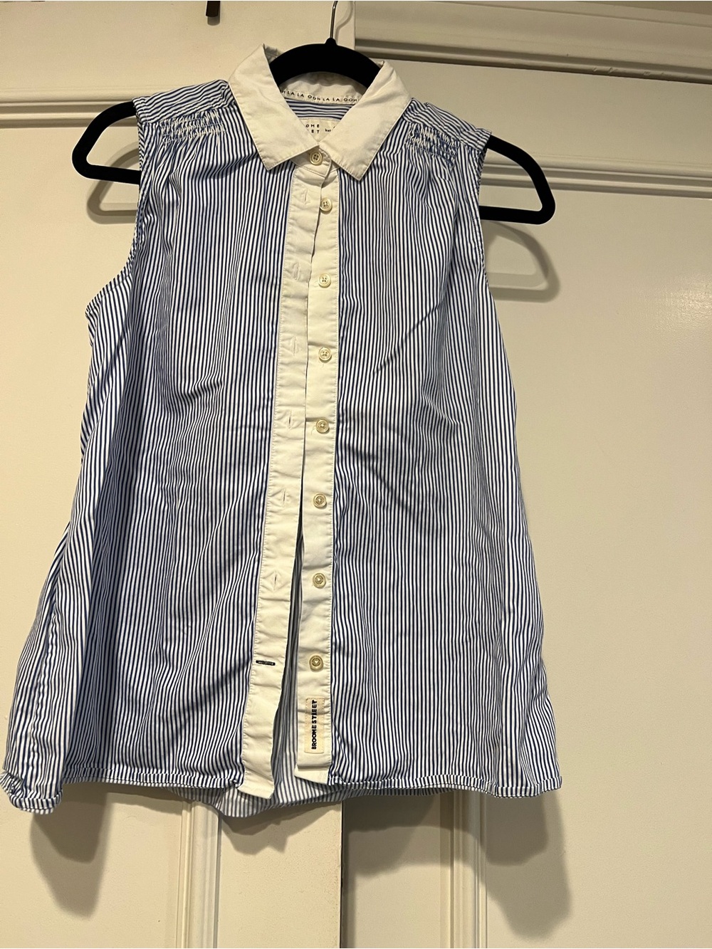 kate spade Blue & White Striped Sleeveless Button Blouse sleeveless